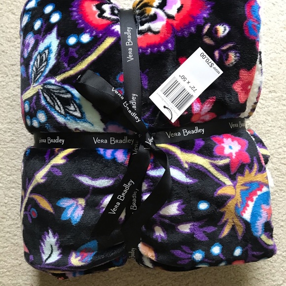 Vera Bradley Bedding Nwt Vera Bradley Cozy Life Throw Blanket